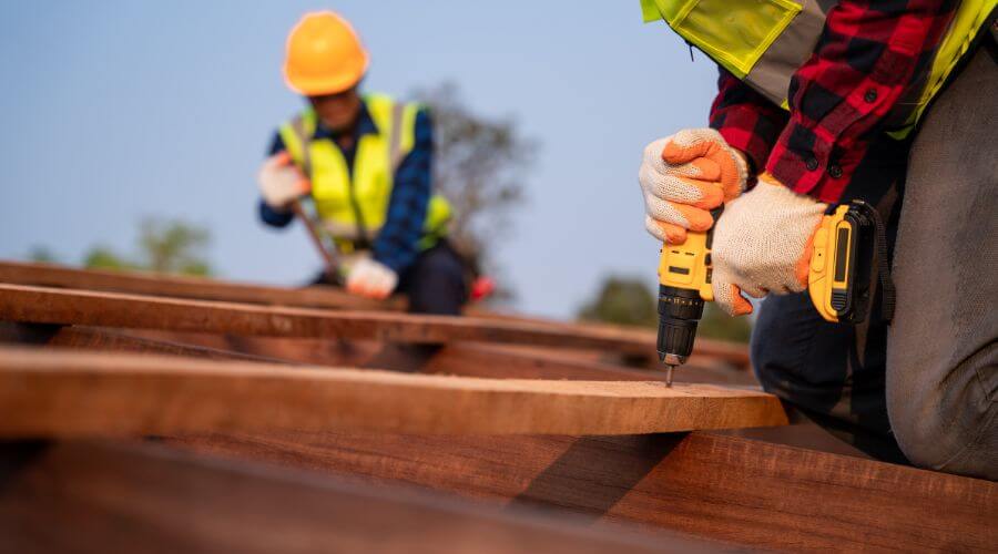Expert top industrial roofings services in Saratoga, IN